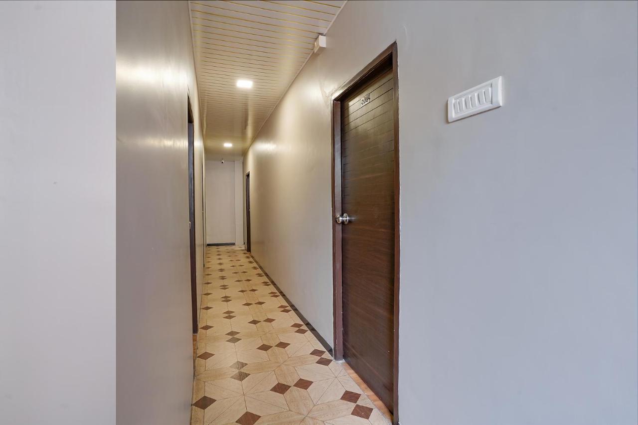 Fabexpress Comfort Stay - Nr Mumbai International Airport Exterior photo