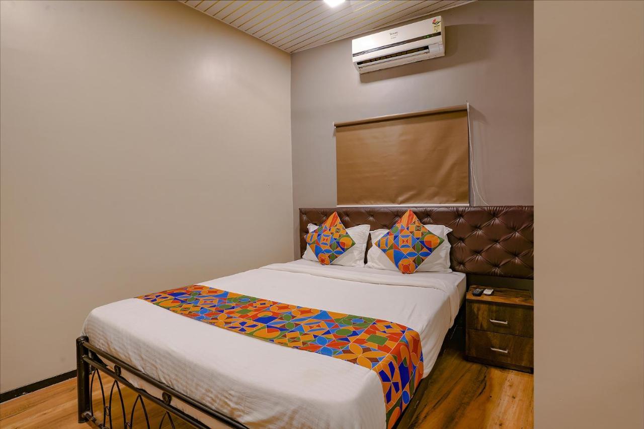 Fabexpress Comfort Stay - Nr Mumbai International Airport Exterior photo