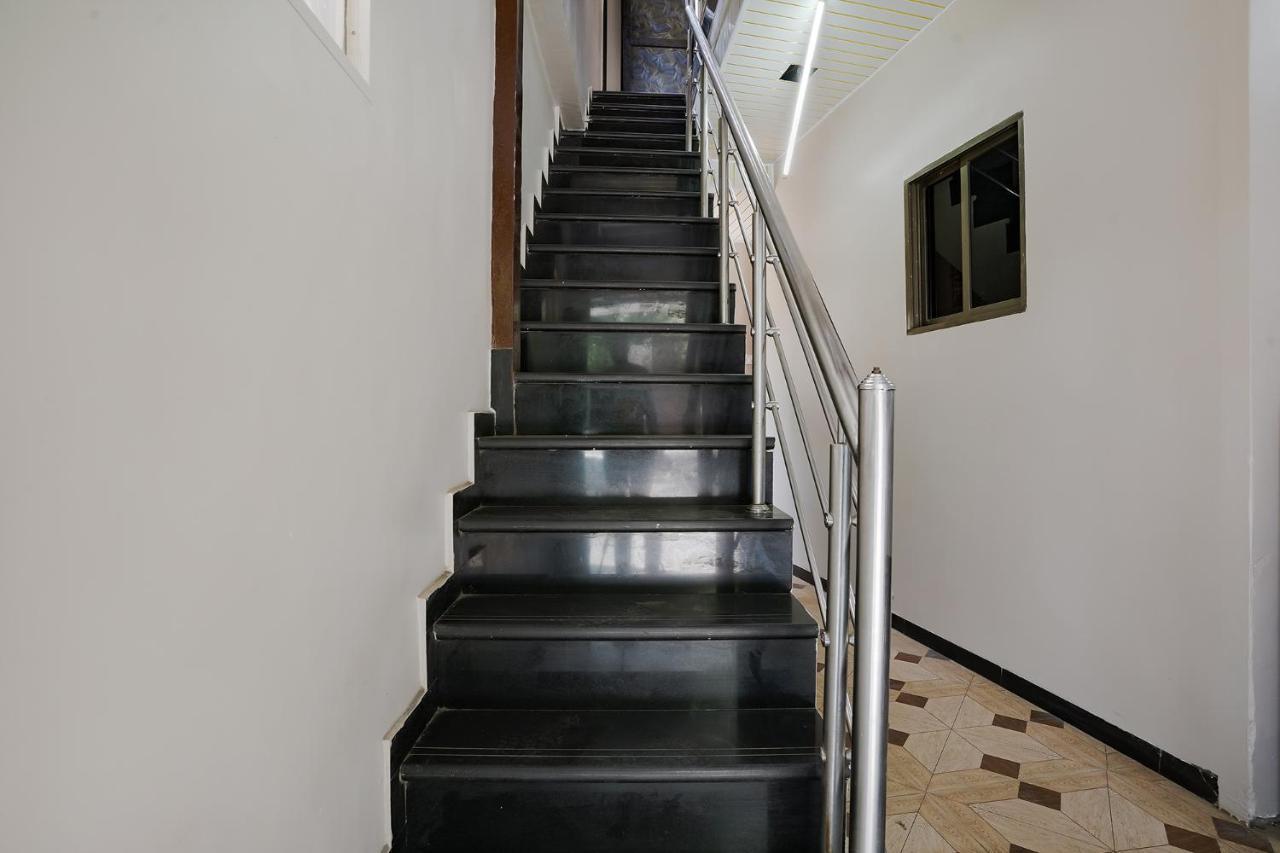 Fabexpress Comfort Stay - Nr Mumbai International Airport Exterior photo