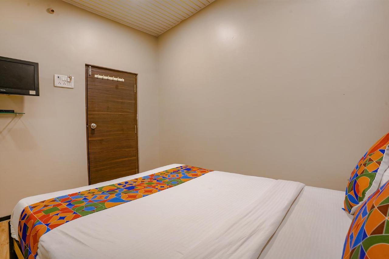 Fabexpress Comfort Stay - Nr Mumbai International Airport Exterior photo